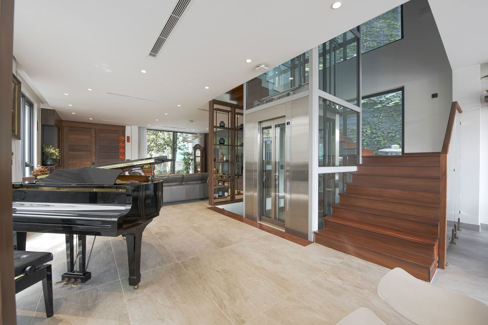Lắp đặt thang máy tại Vinhomes Riverside - Long Biên