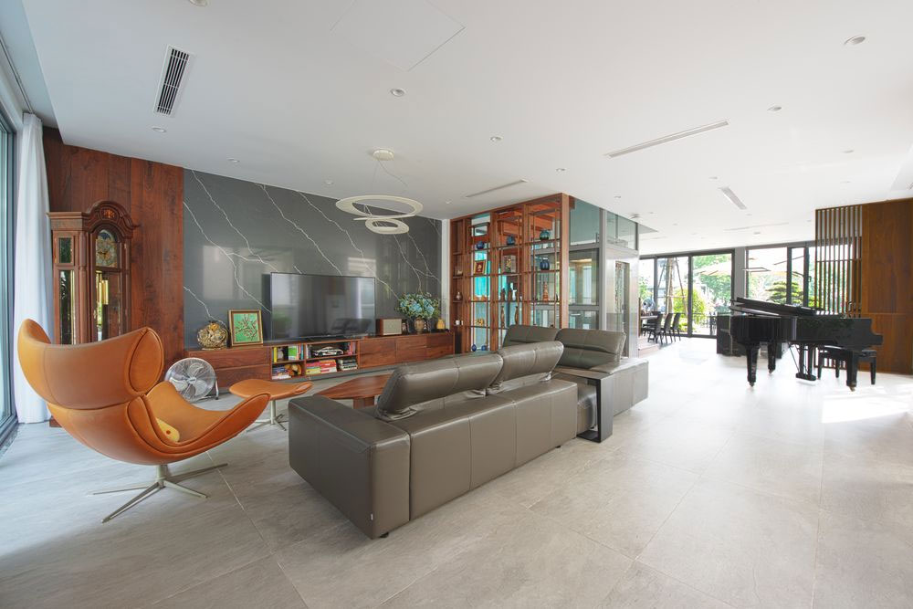 Lắp đặt thang máy tại Vinhomes Riverside - Long Biên