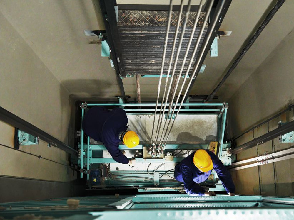 Cứu hộ thang máy Từ thiết kế thiết bị đến đào tạo nghiệp vụ